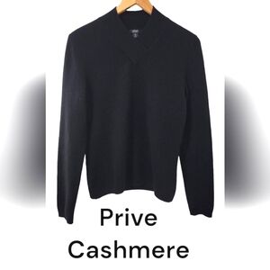 Prive Cashmere Black Sweater. Size M